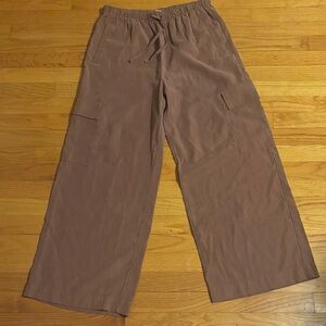 Women’s Old Navy Cargo Pants